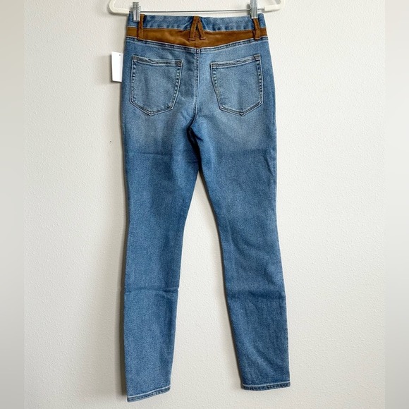 NWT Good American Good Legs Suede Mix Jeans Size 4 - Picture 9 of 12
